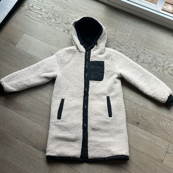 EUC Tribal Hooded Reversible Puffer Jacket Black Nylon / Sherpa - XS Retail $250 - Picture 11 of 14